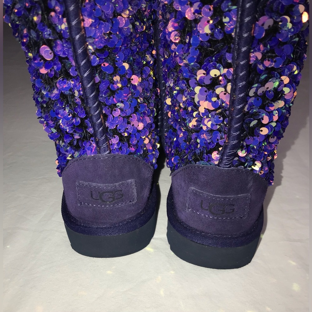 Ugg Sequin Stellar Short Boot - Picture 10 of 14